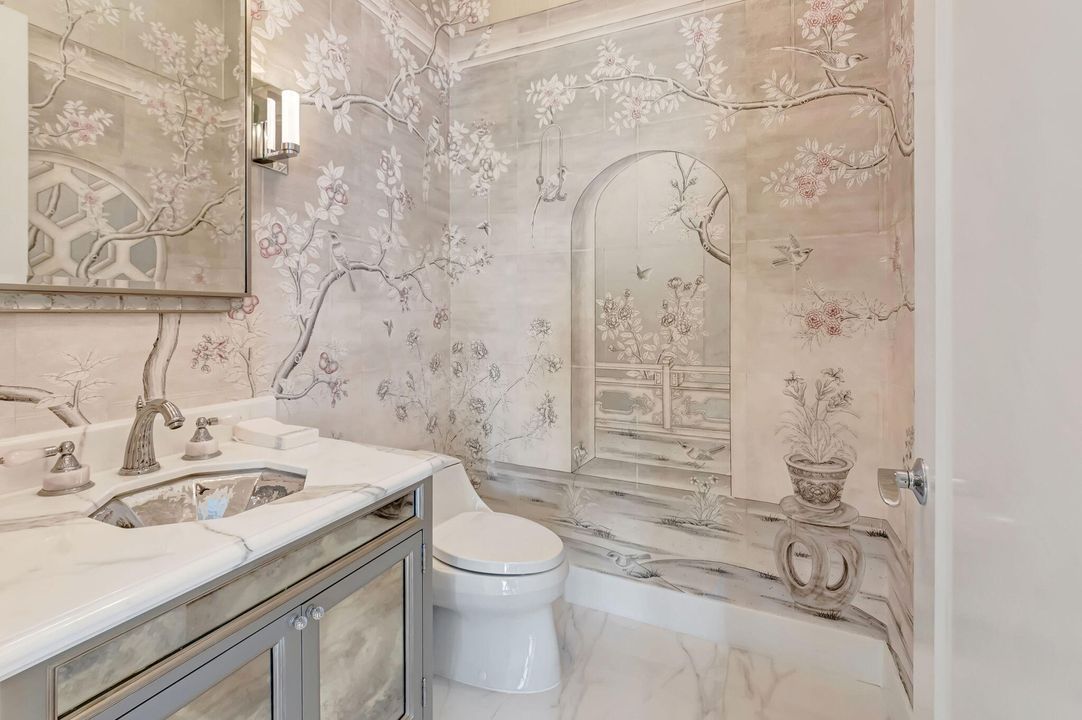 For Sale: $8,995,000 (3 beds, 4 baths, 3891 Square Feet)