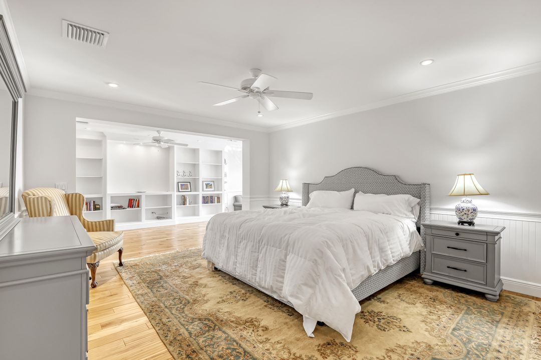 Active With Contract: $15,000 (3 beds, 3 baths, 2720 Square Feet)