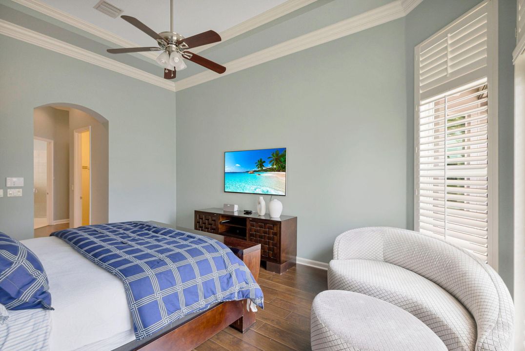 待售: $2,899,000 (5 贝兹, 5 浴室, 4085 平方英尺)