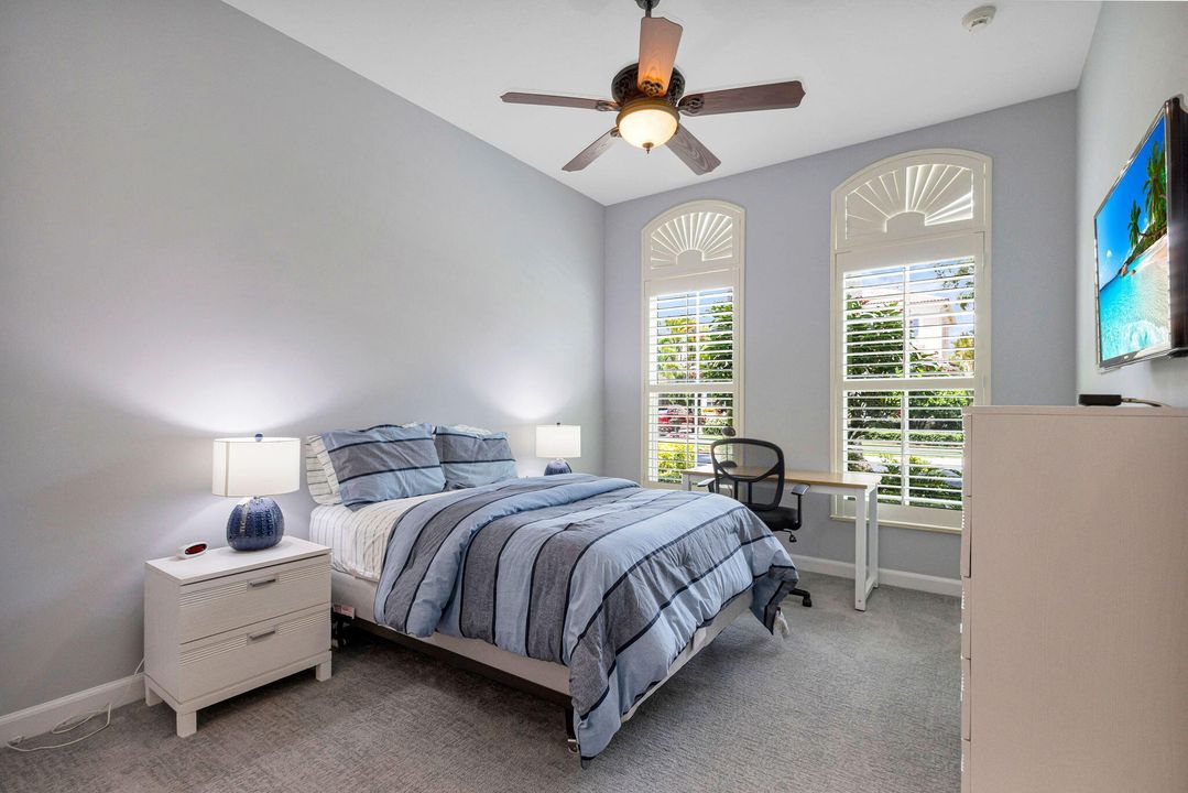 待售: $2,899,000 (5 贝兹, 5 浴室, 4085 平方英尺)