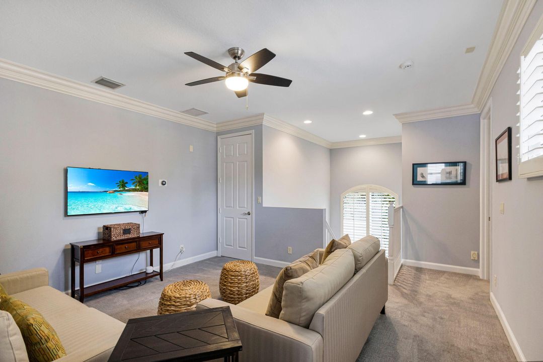 待售: $2,899,000 (5 贝兹, 5 浴室, 4085 平方英尺)