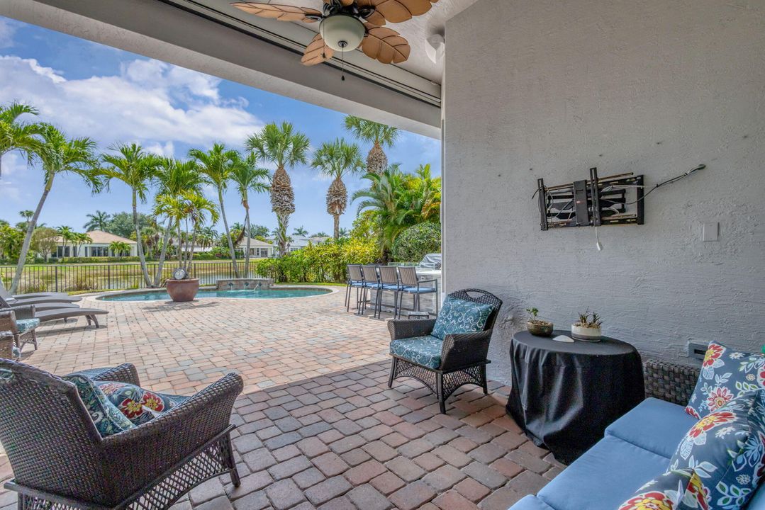 待售: $2,899,000 (5 贝兹, 5 浴室, 4085 平方英尺)