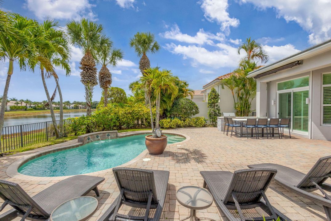 待售: $2,899,000 (5 贝兹, 5 浴室, 4085 平方英尺)