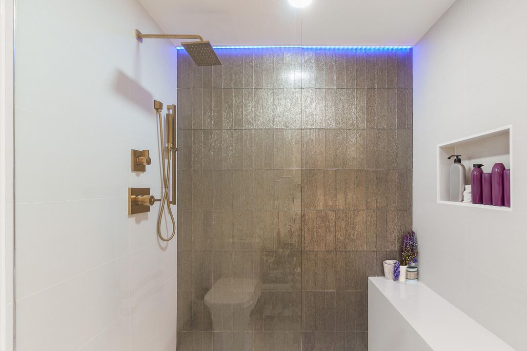 For Rent: $10,000 (2 beds, 2 baths, 1120 Square Feet)