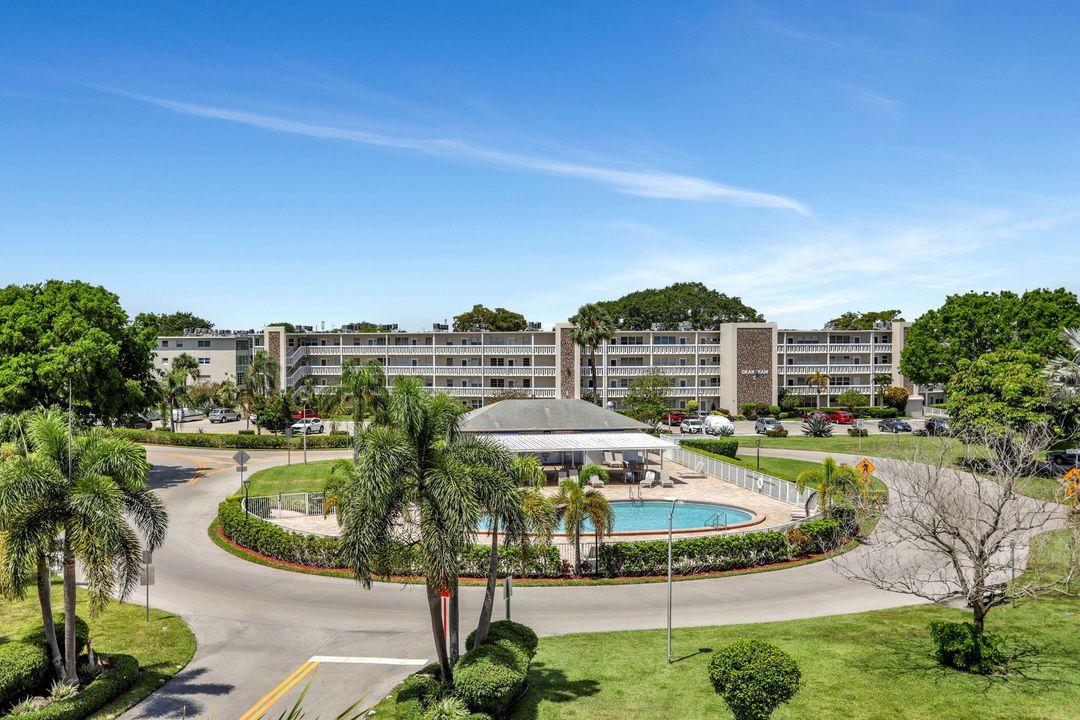 待售: $115,000 (1 贝兹, 2 浴室, 770 平方英尺)