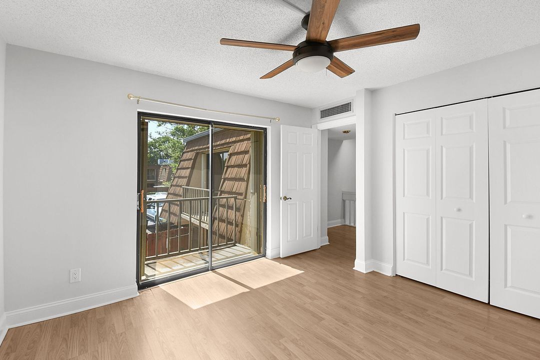 Active With Contract: $175,000 (2 beds, 1 baths, 1328 Square Feet)