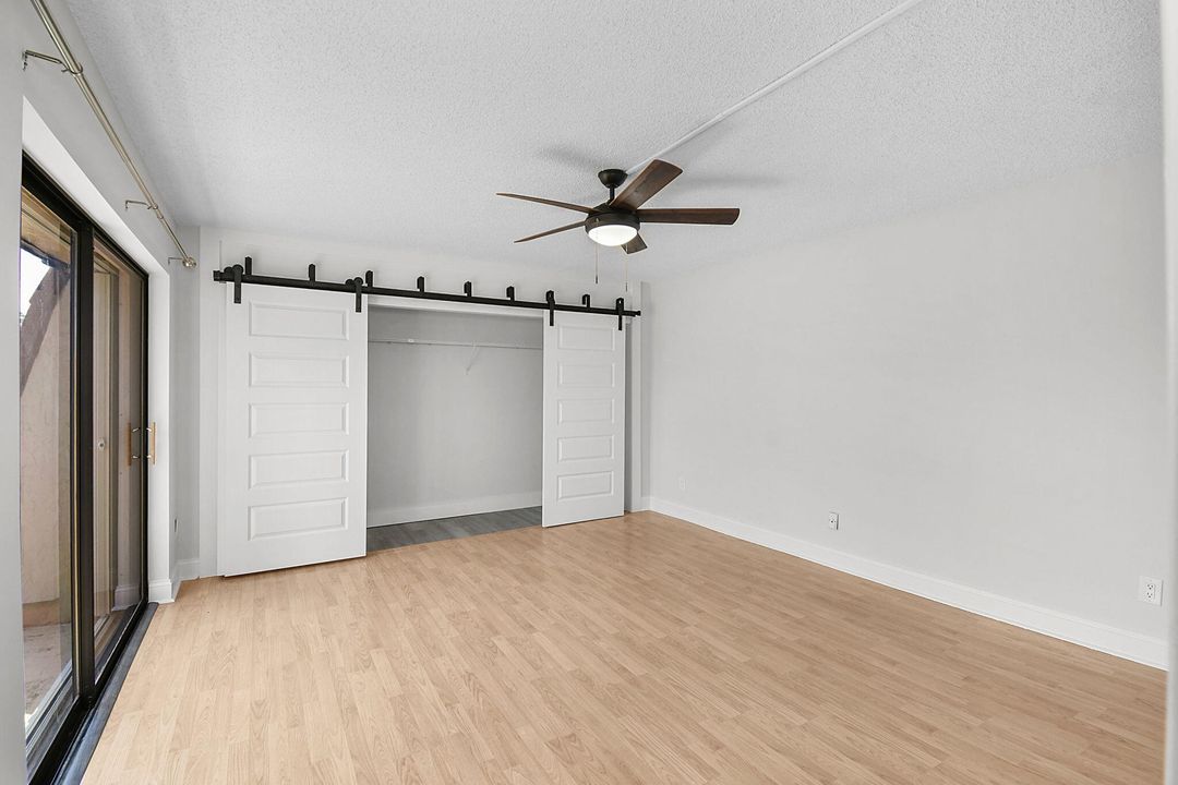 Active With Contract: $175,000 (2 beds, 1 baths, 1328 Square Feet)