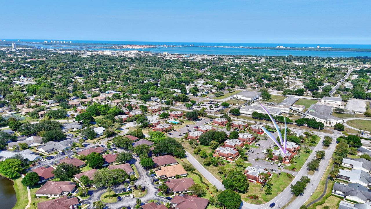 Active With Contract: $175,000 (2 beds, 1 baths, 1328 Square Feet)