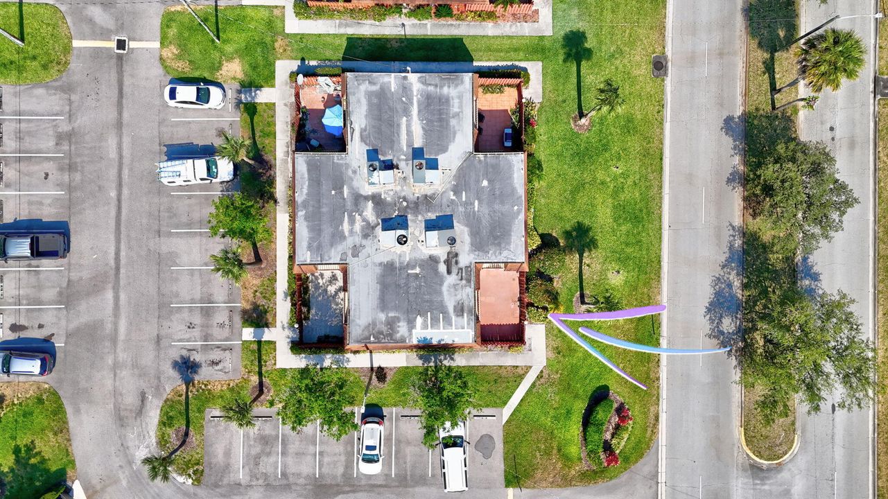 Active With Contract: $175,000 (2 beds, 1 baths, 1328 Square Feet)