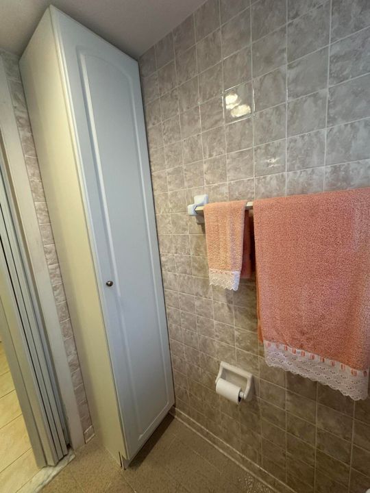 На продажу: $99,900 (1 спален, 1 ванн, 660 Квадратных фут)