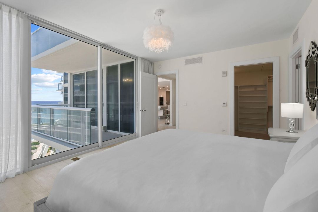 出租: $17,500 (3 贝兹, 3 浴室, 2762 平方英尺)