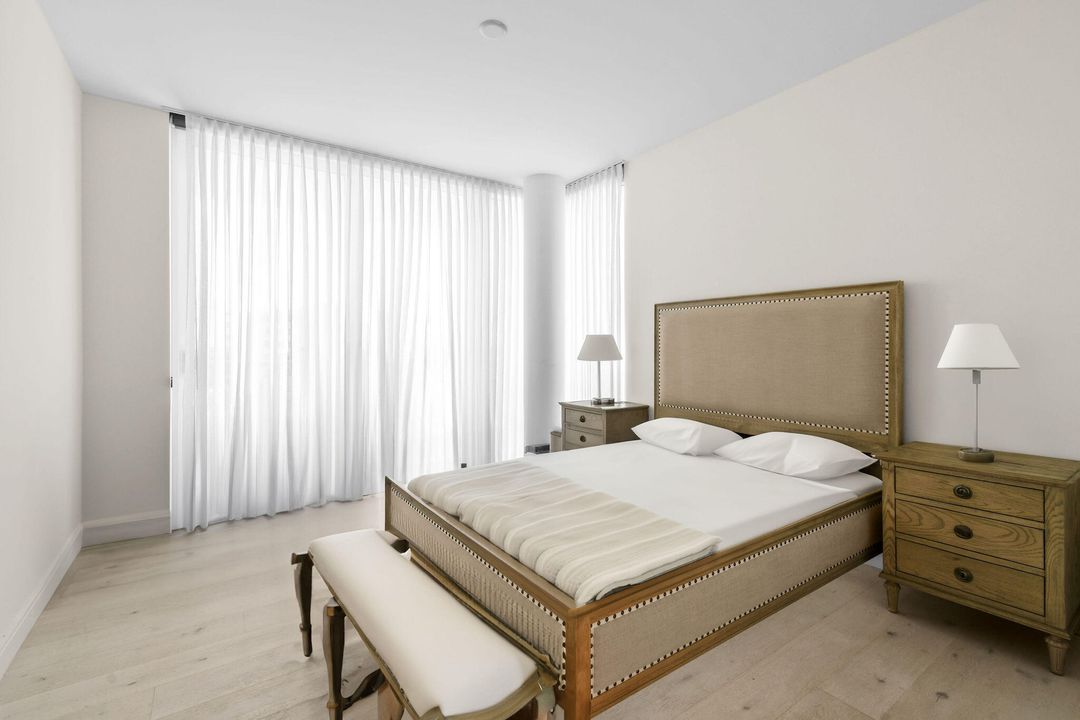 出租: $17,500 (3 贝兹, 3 浴室, 2762 平方英尺)