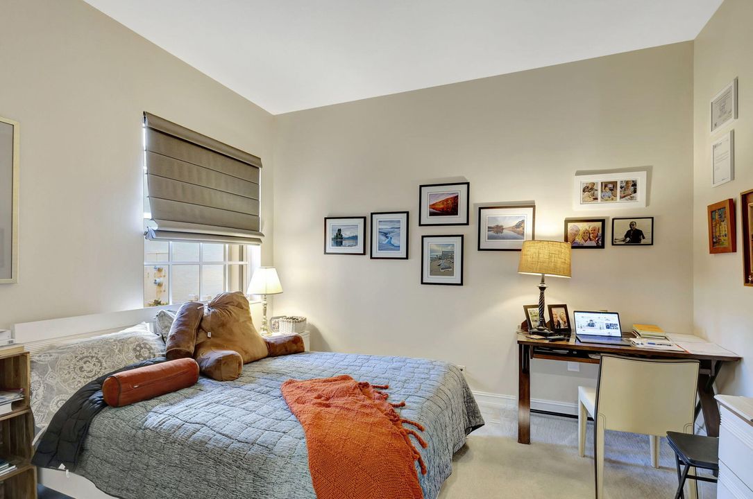 合同活跃: $509,000 (3 贝兹, 2 浴室, 1964 平方英尺)