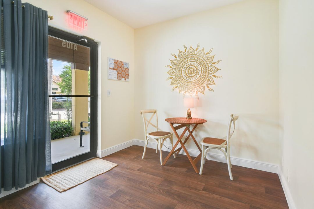 На продажу: $2,125 (0 спален, 0 ванн, 625 Квадратных фут)