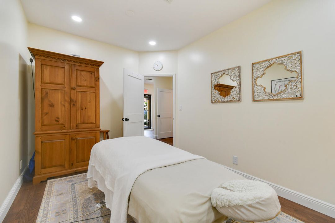 На продажу: $2,125 (0 спален, 0 ванн, 625 Квадратных фут)