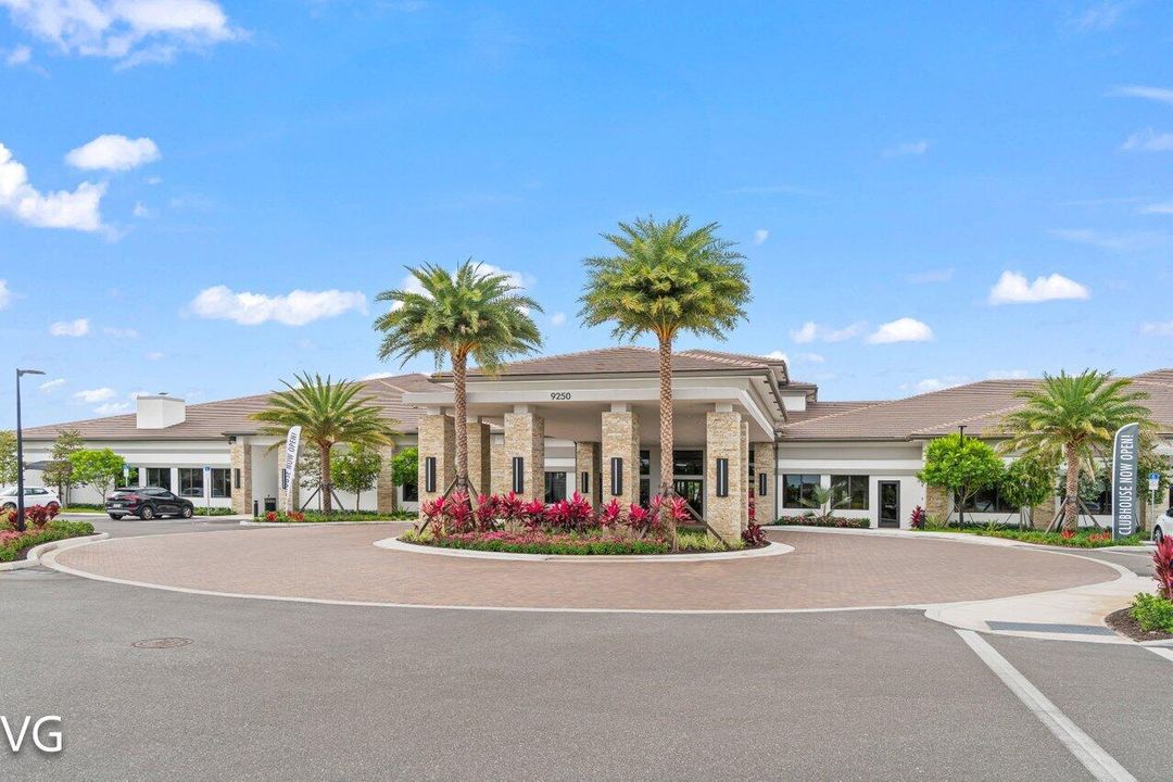 For Sale: $1,343,900 (4 beds, 3 baths, 2445 Square Feet)