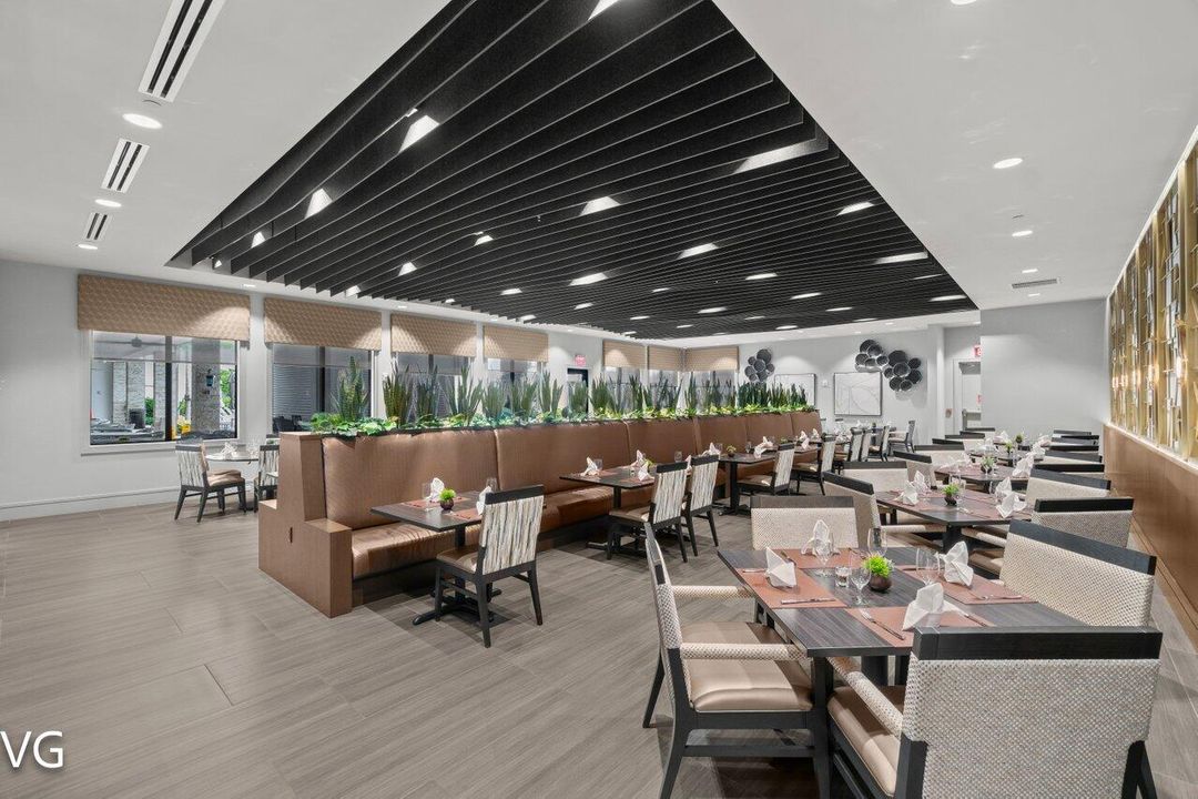 For Sale: $1,343,900 (4 beds, 3 baths, 2445 Square Feet)