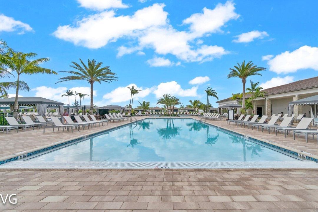 For Sale: $1,343,900 (4 beds, 3 baths, 2445 Square Feet)