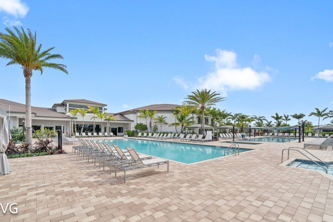 For Sale: $1,343,900 (4 beds, 3 baths, 2445 Square Feet)