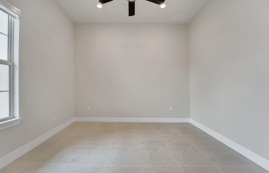 Active With Contract: $5,700 (4 beds, 3 baths, 3600 Square Feet)