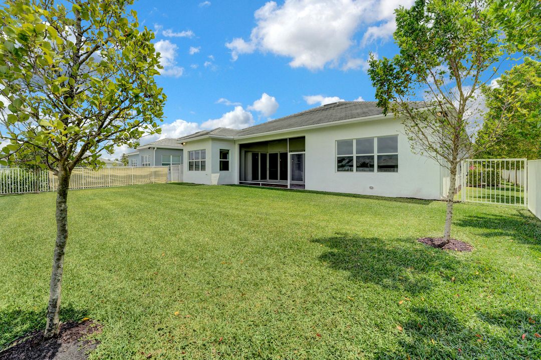 Active With Contract: $5,700 (4 beds, 3 baths, 3600 Square Feet)