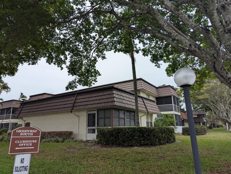 На продажу: $89,900 (1 спален, 1 ванн, 660 Квадратных фут)