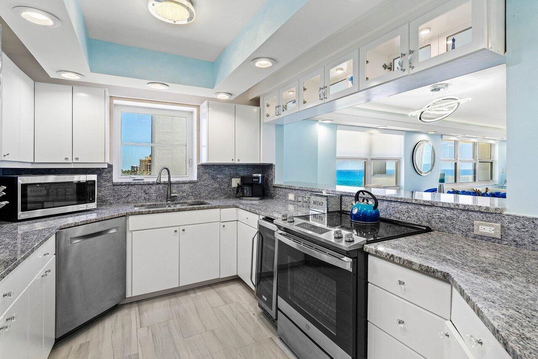 待售: $1,730,000 (3 贝兹, 2 浴室, 1782 平方英尺)