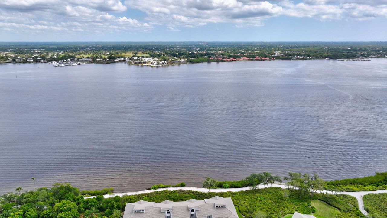 待售: $999,000 (4 贝兹, 3 浴室, 3621 平方英尺)