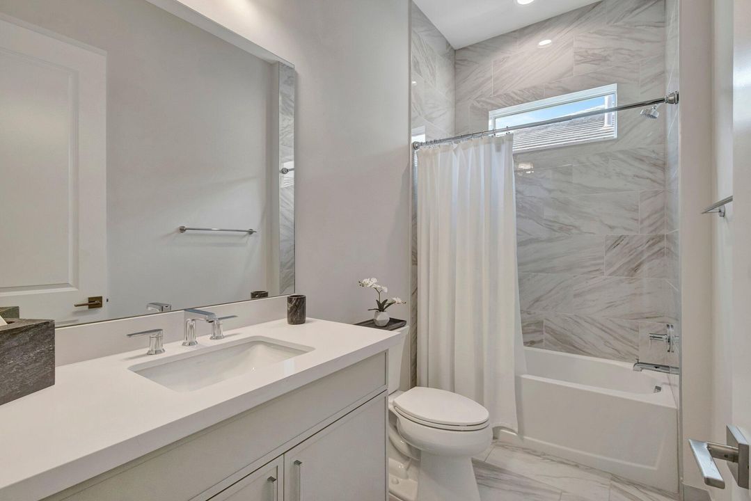 待售: $999,000 (4 贝兹, 3 浴室, 3621 平方英尺)