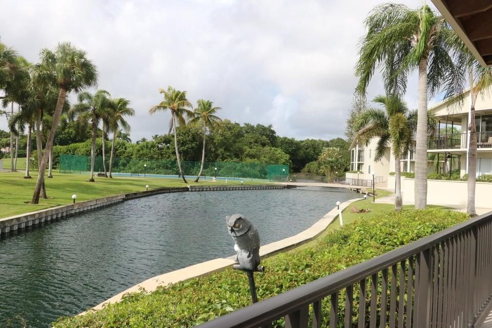 For Sale: $320,000 (2 beds, 2 baths, 1537 Square Feet)