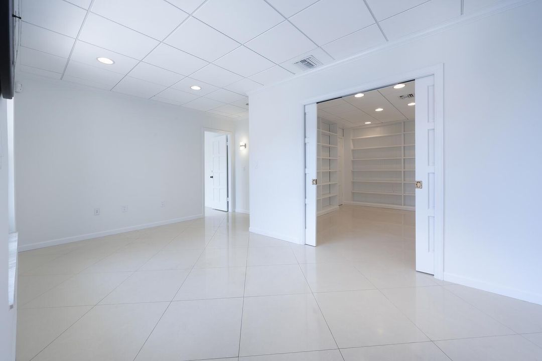 待售: $399,500 (0 贝兹, 0 浴室, 1200 平方英尺)