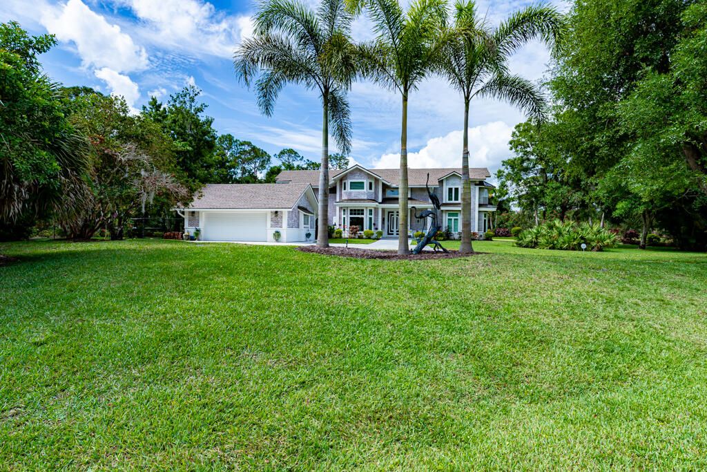Activo con contrato: $1,475,000 (5 camas, 3 baños, 4364 Pies cuadrados)