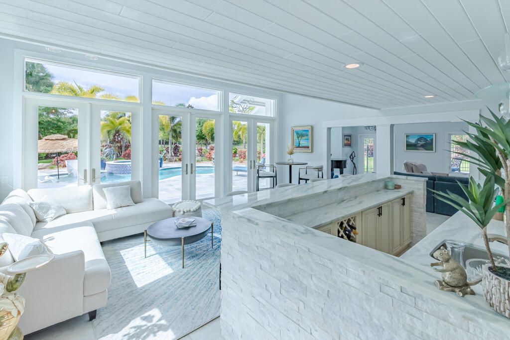 Activo con contrato: $1,475,000 (5 camas, 3 baños, 4364 Pies cuadrados)