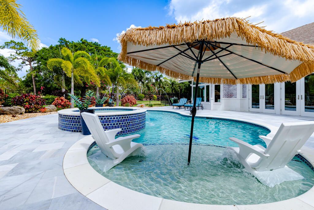 Activo con contrato: $1,475,000 (5 camas, 3 baños, 4364 Pies cuadrados)