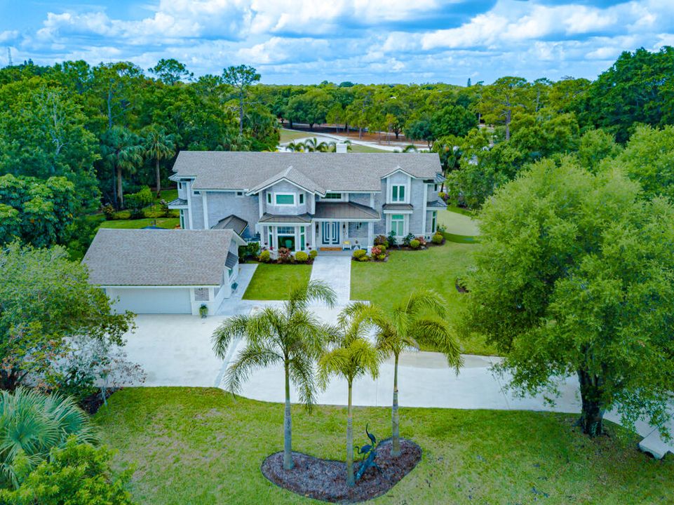 Activo con contrato: $1,475,000 (5 camas, 3 baños, 4364 Pies cuadrados)