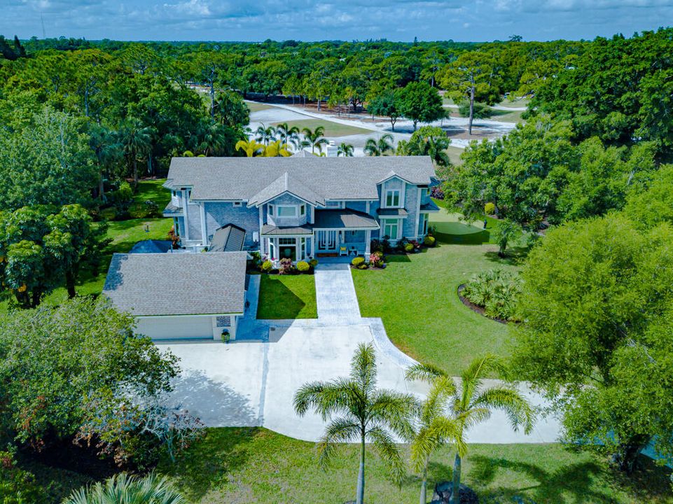 Activo con contrato: $1,475,000 (5 camas, 3 baños, 4364 Pies cuadrados)