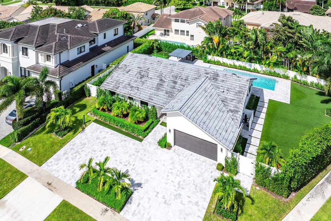 待售: $2,195,000 (5 贝兹, 4 浴室, 2472 平方英尺)