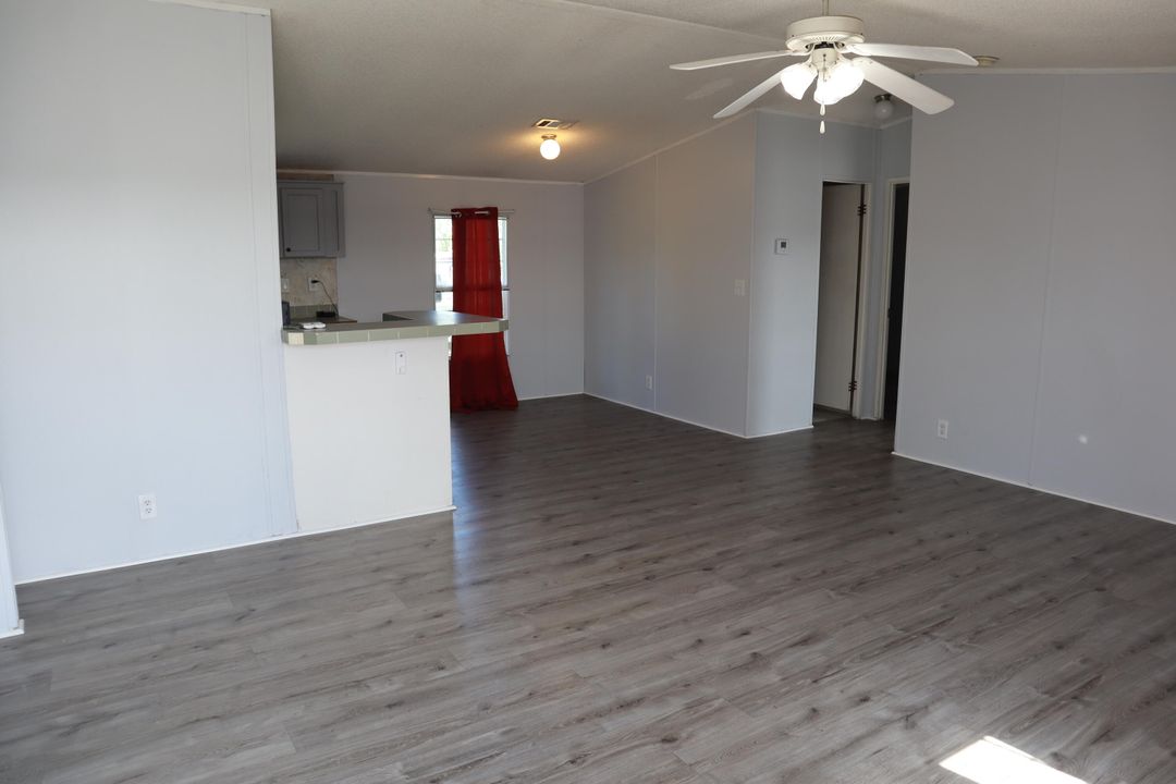 En Venta: $180,000 (3 camas, 2 baños, 1200 Pies cuadrados)