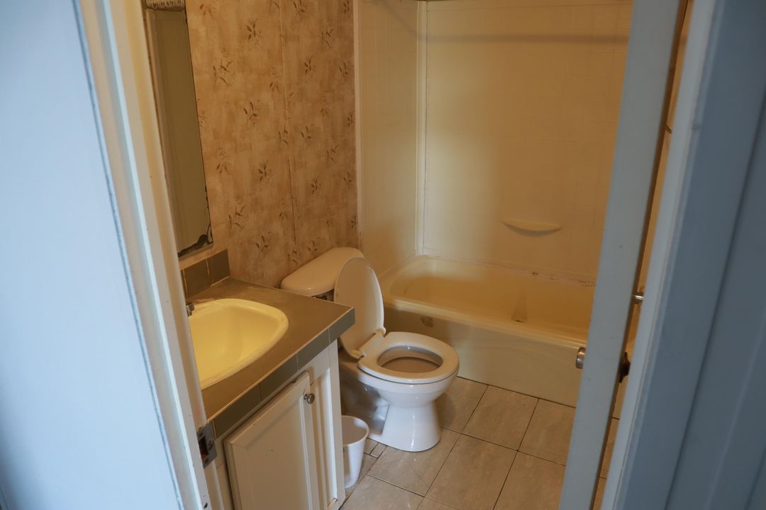 En Venta: $180,000 (3 camas, 2 baños, 1200 Pies cuadrados)