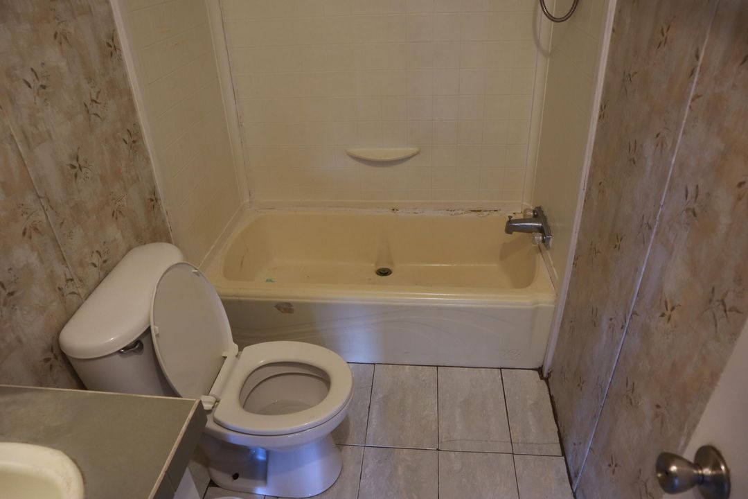 En Venta: $180,000 (3 camas, 2 baños, 1200 Pies cuadrados)