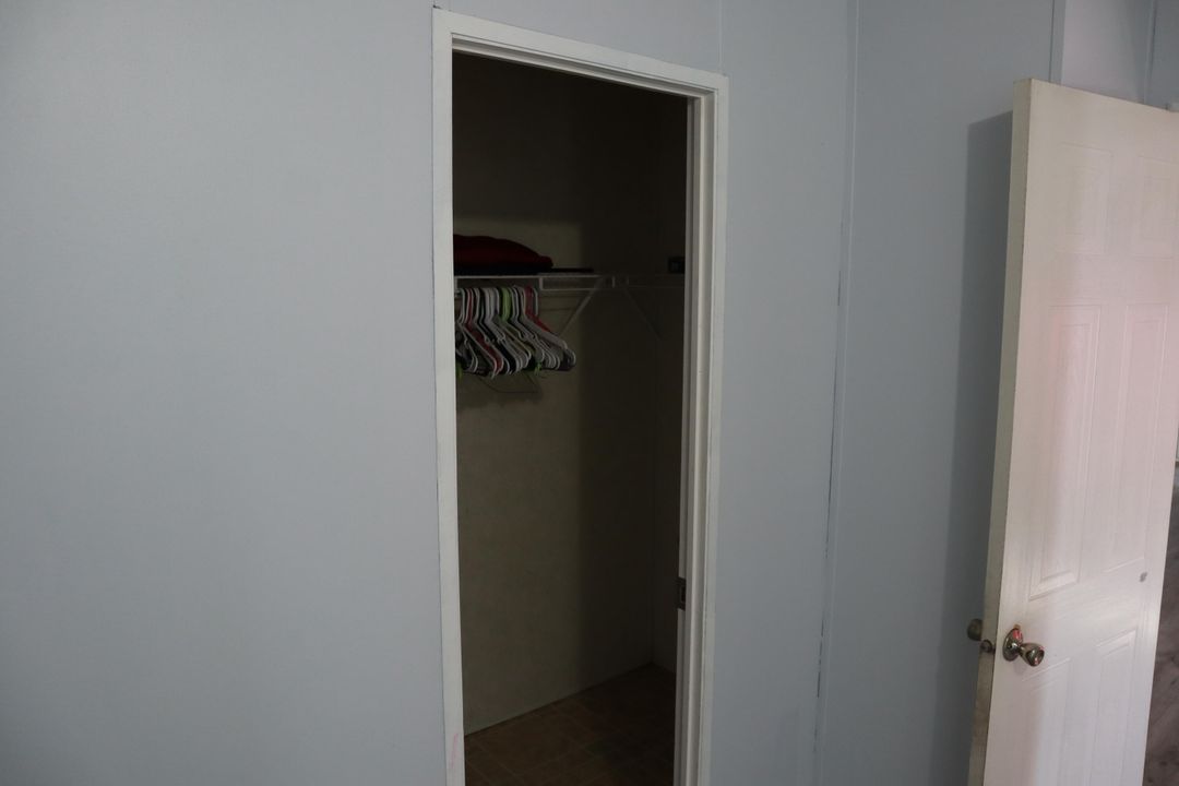 En Venta: $180,000 (3 camas, 2 baños, 1200 Pies cuadrados)