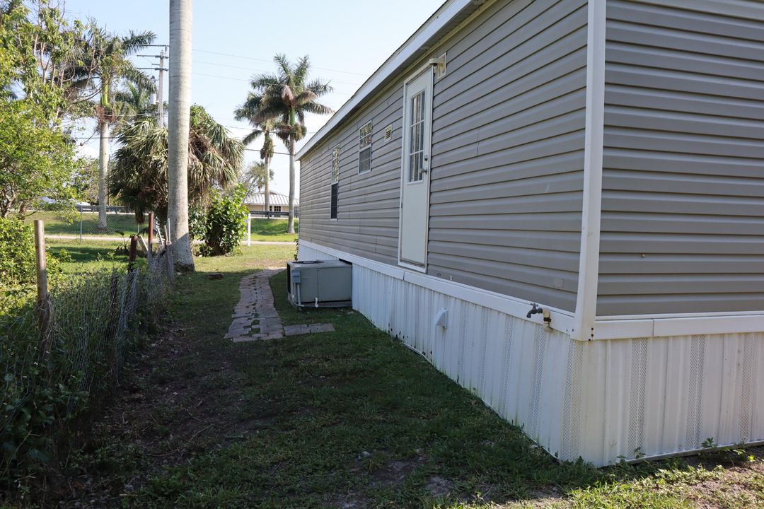 En Venta: $180,000 (3 camas, 2 baños, 1200 Pies cuadrados)