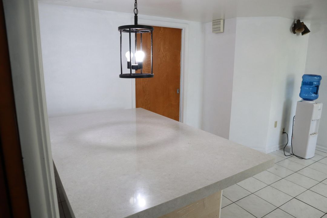 En Venta: $519,000 (3 camas, 3 baños, 2814 Pies cuadrados)