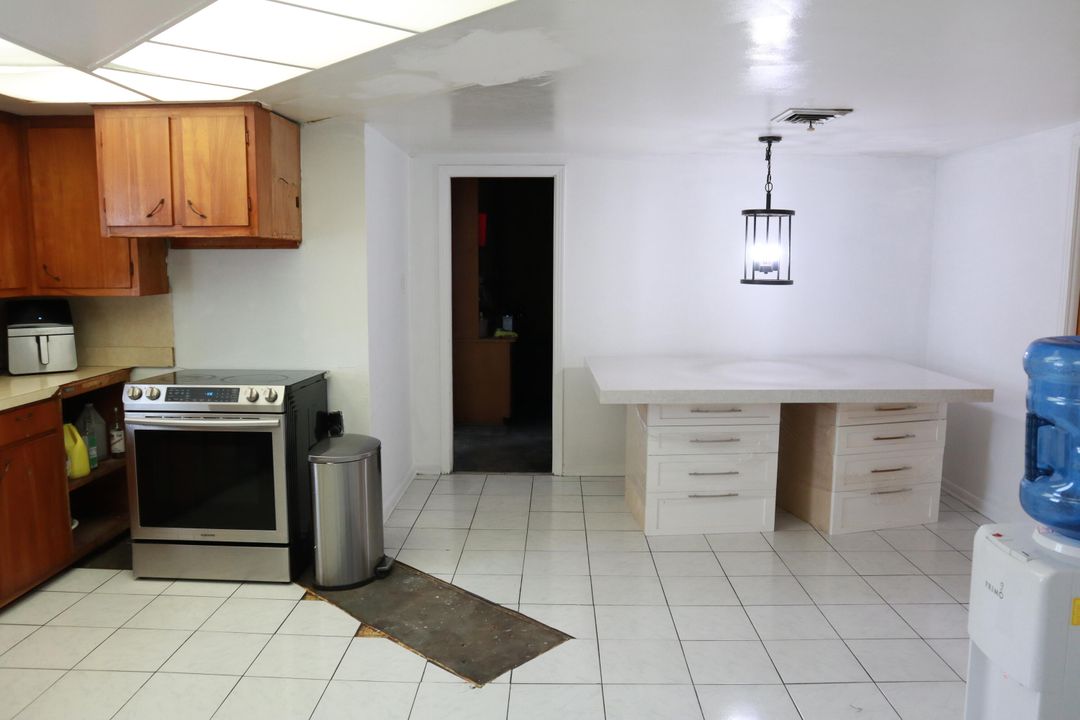 En Venta: $519,000 (3 camas, 3 baños, 2814 Pies cuadrados)