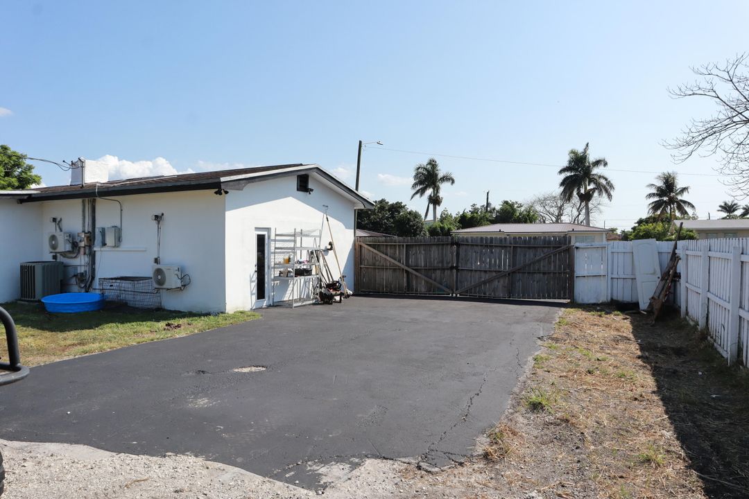 En Venta: $519,000 (3 camas, 3 baños, 2814 Pies cuadrados)