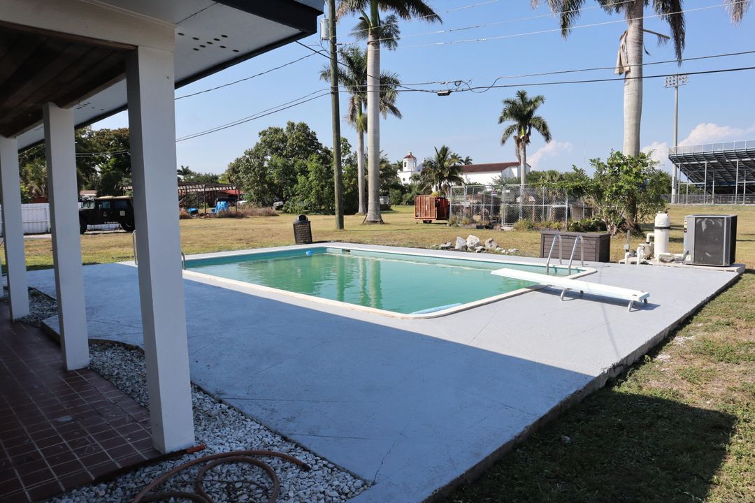 En Venta: $519,000 (3 camas, 3 baños, 2814 Pies cuadrados)