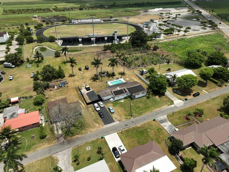 En Venta: $519,000 (3 camas, 3 baños, 2814 Pies cuadrados)