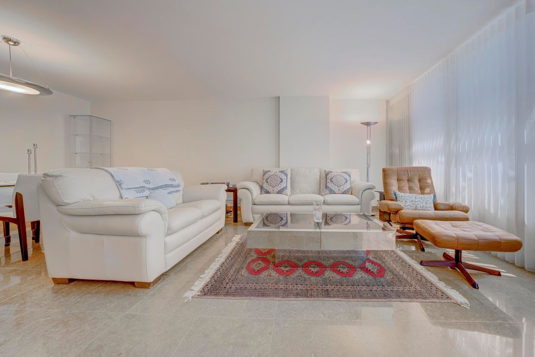 На продажу: $599,000 (2 спален, 2 ванн, 1362 Квадратных фут)