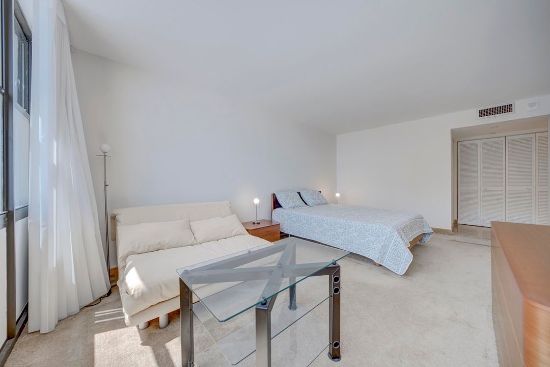 На продажу: $599,000 (2 спален, 2 ванн, 1362 Квадратных фут)