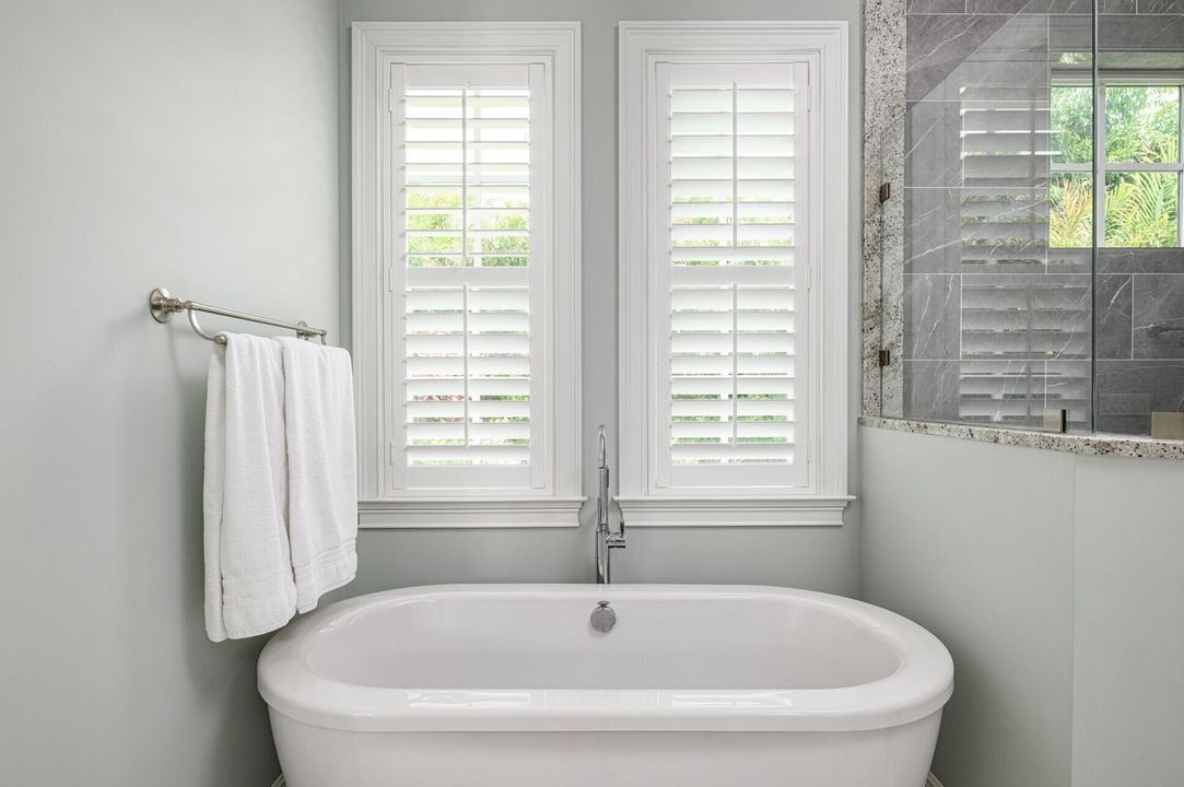 На продажу: $1,800,000 (3 спален, 3 ванн, 2647 Квадратных фут)